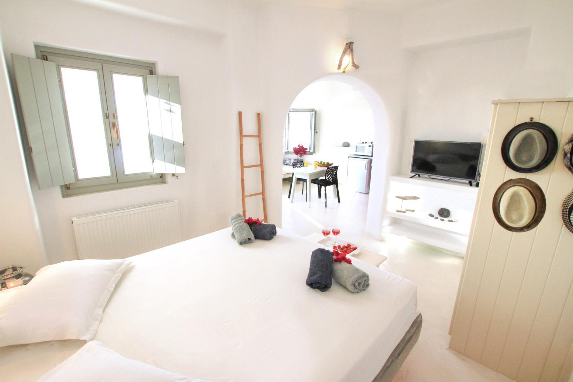 Shades Of White Villas Emporio  Экстерьер фото