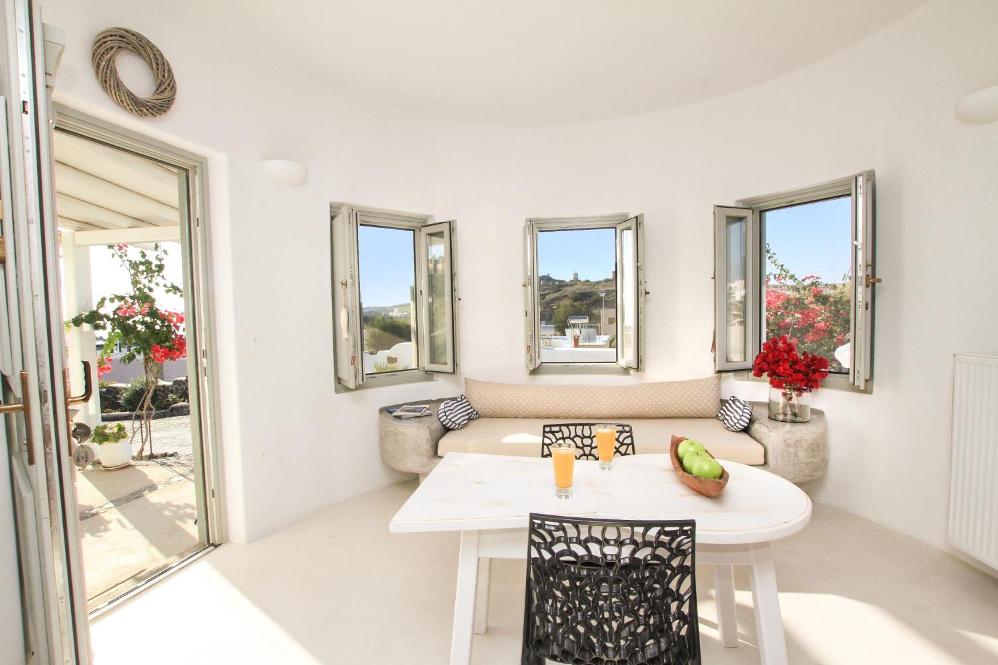 Shades Of White Villas Emporio  Экстерьер фото