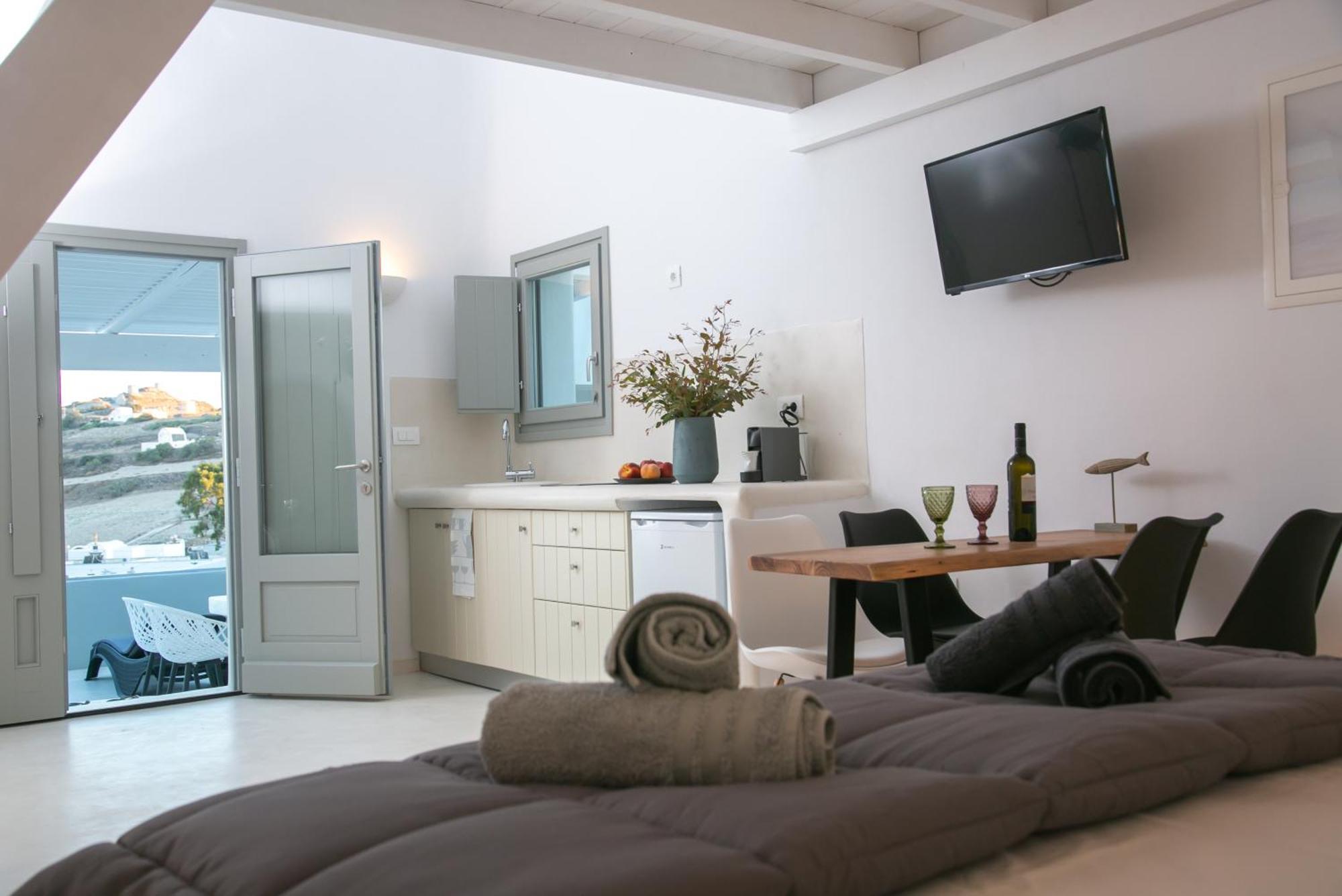 Shades Of White Villas Emporio  Экстерьер фото